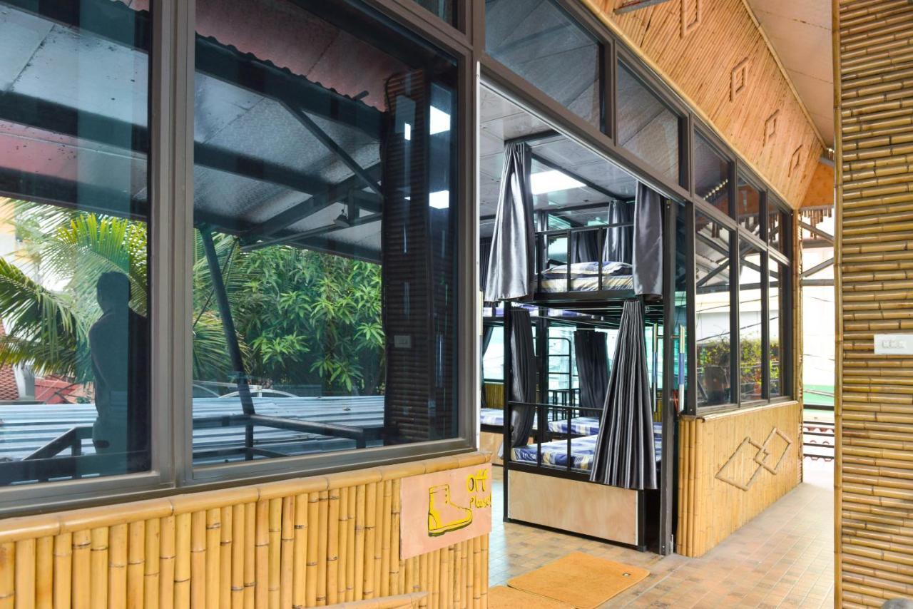 City Garden Hostel ニンビン エクステリア 写真