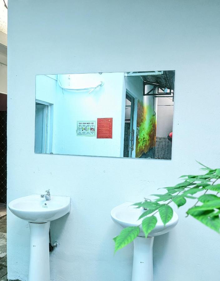 City Garden Hostel ニンビン エクステリア 写真