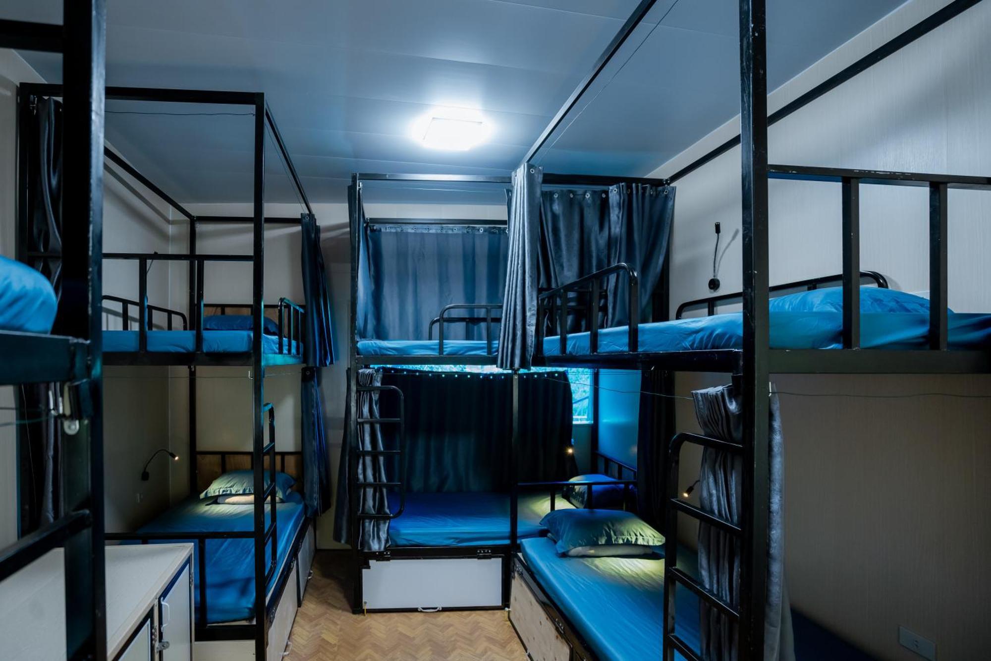 City Garden Hostel ニンビン エクステリア 写真