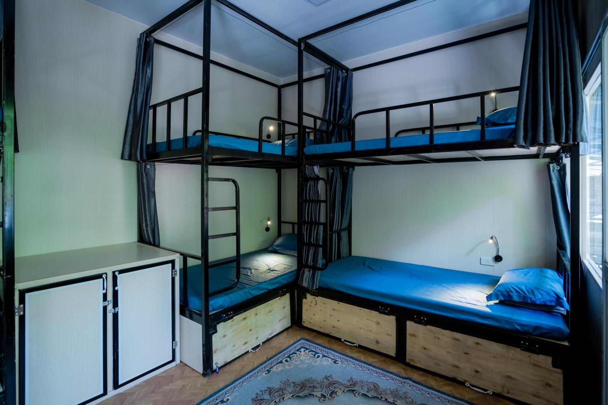 City Garden Hostel ニンビン エクステリア 写真